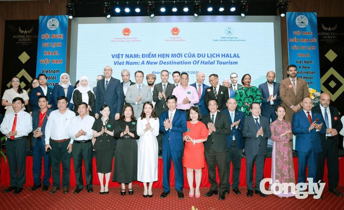 Hội nghị du lịch "Việt Nam - Điểm hẹn mới của du lịch Halal" được tổ chức tại Khánh Hòa.