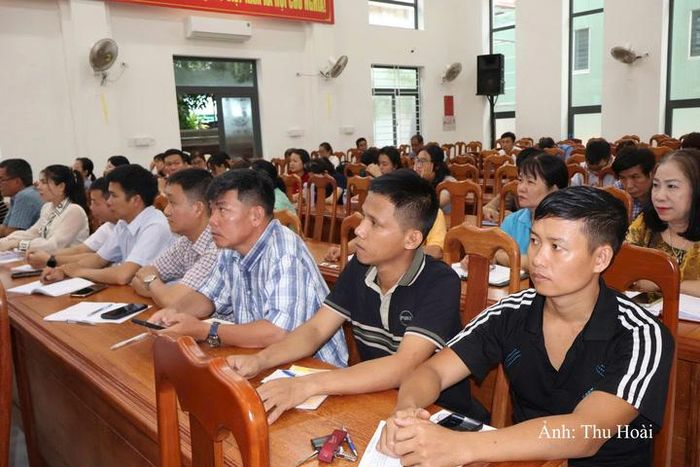 Cán bộ, công nhân viên Công ty Thủy điện An Khê - Ka Nak tham gia lớp bồi dưỡng