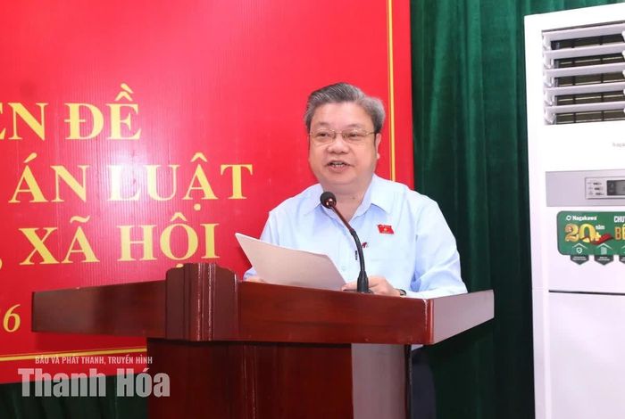 Đại diện Đoàn ĐBQH tỉnh Thanh Hoá tiếp thu, giải trình.