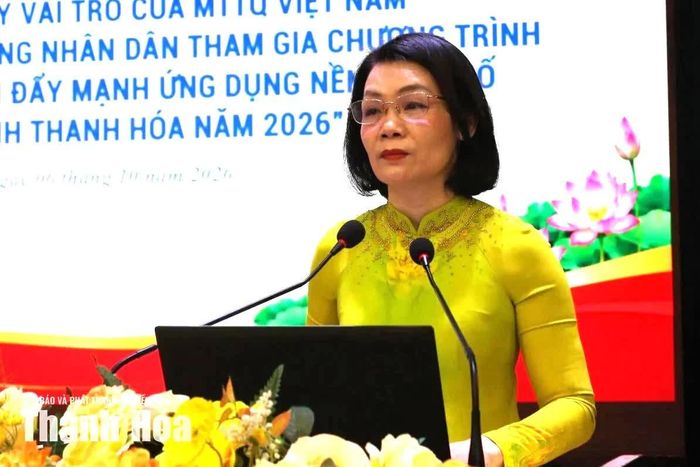 Phó Chủ tịch Thường trực Ủy ban MTTQ tỉnh Đỗ Thị Toán phát biểu bế mạc hội thảo.
