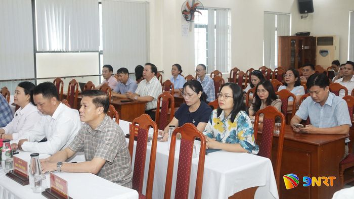 Các đại biểu tham dự tại điểm cầu trực tiếp. Ảnh: ĐẮC MẠNH