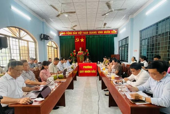  Quang cảnh buổi giám sát tại phường Quy Nhơn Bắc. Ảnh: Hồng Thương 