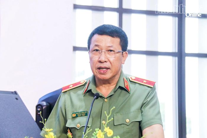 Thiếu tướng Nguyễn Công Bẩy phát biểu khai mạc.
