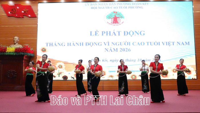 Tiết mục văn nghệ hưởng ứng “Tháng hành động vì người cao tuổi Việt Nam” năm 2026.