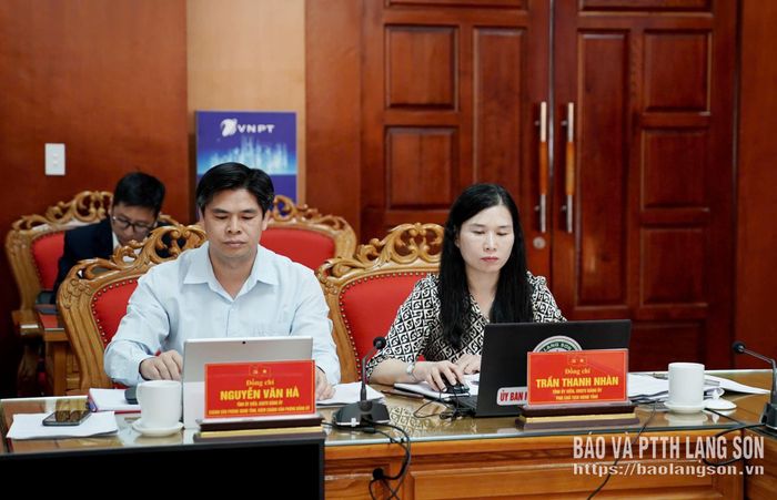 Các đại biểu dự hội nghị