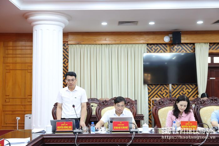Lãnh đạo Báo và Phát thanh, Truyền hình Lạng Sơn phát biểu tại buổi làm việc