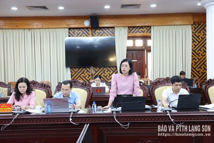 Lãnh đạo Phòng Tuyên truyền, Báo chí - Xuất bản phát biểu tại buổi làm việc