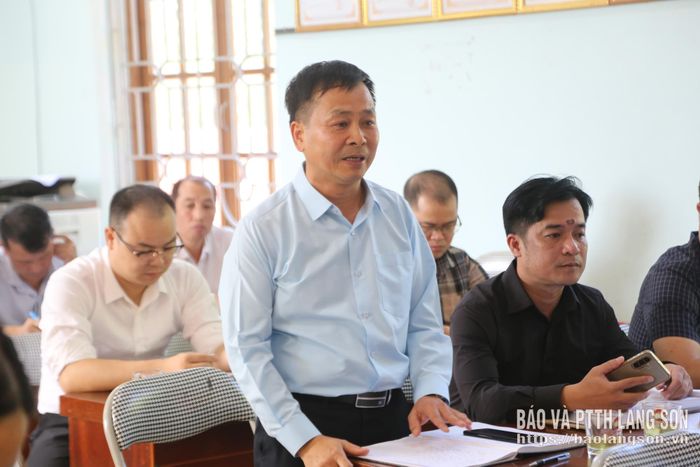 Lãnh đạo UBND xã Công Sơn thông tin kế hoạch thực hiện dự án tại vị trí mới