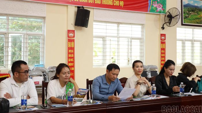 Các đại biểu tham dự hội thảo.