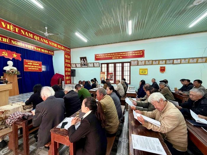 Chi bộ tổ dân phố Đa Hòa nói riêng và các chi bộ khu dân cư trên địa bàn phường Xuân Hương - Đà Lạt nói chung có đông đảng viên nhưng chủ yếu là hưu trí, nguồn trẻ khan hiếm