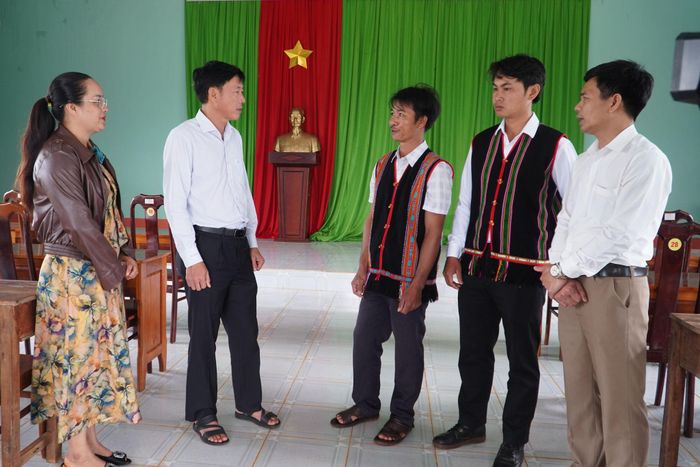 Sâu sát cơ sở, kịp thời nắm bắt khó khăn trong công tác tạo nguồn là giải pháp để Quảng Trực hoàn thành chỉ tiêu phát triển 12/12 đảng viên năm 2026 trong quý III