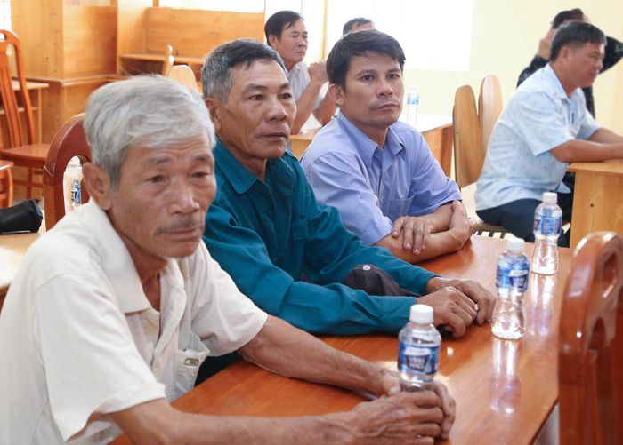 Cử tri xã Liên Hương tham dự hội nghị