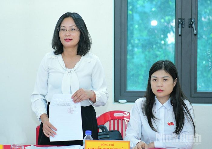 Lãnh đạo Ủy ban MTTQ Việt Nam tỉnh phát biểu ý kiến.