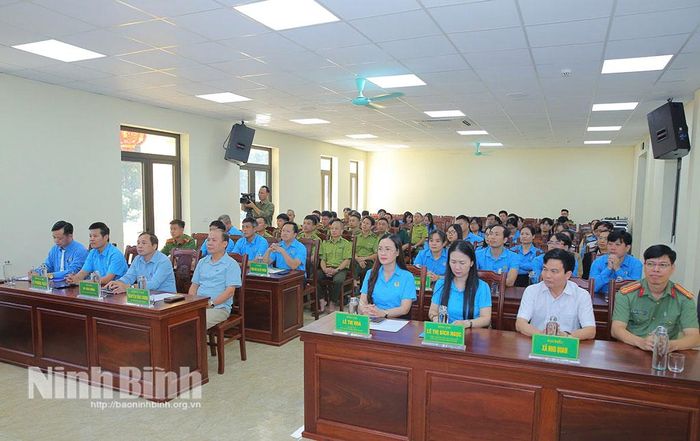 Các đại biểu dự hội nghị.