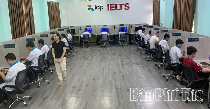 Ứng dụng công nghệ thông tin trong dạy và học tại Trung tâm GDNN - GDTX Vĩnh Phúc.