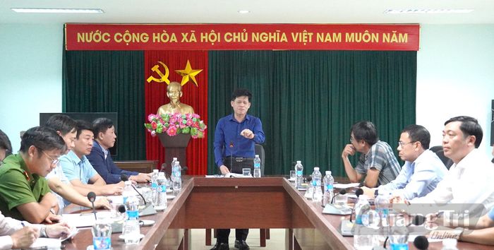 Đồng chí Lê Văn Bảo, Phó Chủ tịch UBND tỉnh kết luận tại buổi làm việc - Ảnh: C.H