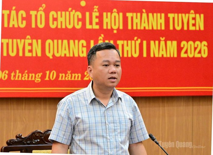 Phó Chủ tịch UBND tỉnh Đỗ Hùng Đức phát biểu.