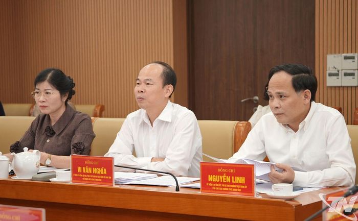 Đại biểu dự Hội nghị.