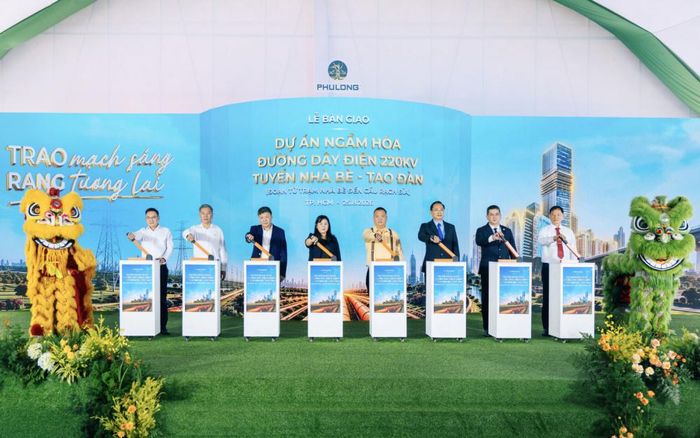 Phú Long tổ chức Lễ bàn giao dự án ngầm hóa đường dây điện 220kV Nhà Bè – Tao Đàn, một trong những dấu ấn nổi bật của Phú Long trong năm 2026 (ảnh: Phú Long)