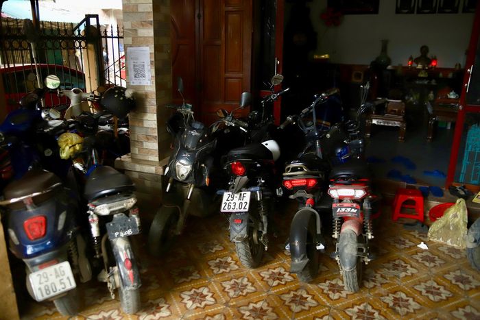 Cũng theo trung tá Nguyễn Quang Việt, trong trường hợp xảy ra sự cố, số lượng phương tiện để chen chúc nhau có thể cản trở việc thoát nạn, di chuyển phương tiện và tiếp cận để xử lý.