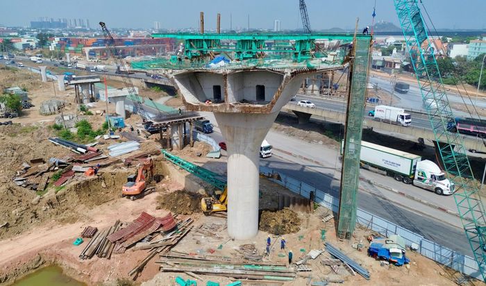 Nhiều dự án hạ tầng trọng điểm của TP.HCM cần nguồn vốn trung và dài hạn để triển khai.