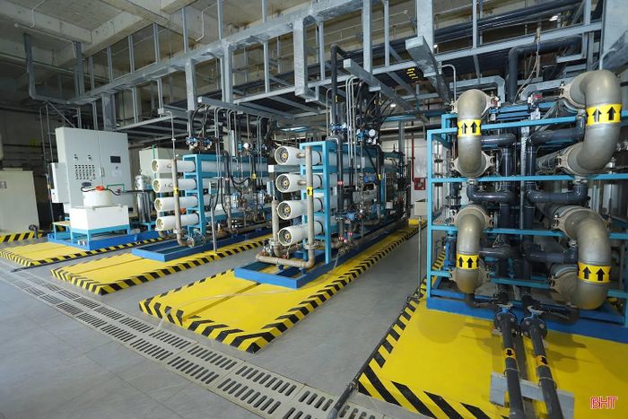  Hệ thống nước thải tại Nhà máy Điện rác Phú Sơn. Ảnh: Báo Hà Tĩnh. 