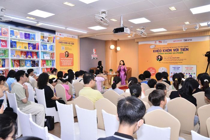 Toàn cảnh chương trình giao lưu