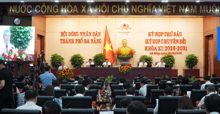 Kỳ họp thứ Sáu HĐND thành phố Đà Nẵng thông qua thông qua 22 nghị quyết. Ảnh: Tấn Tài