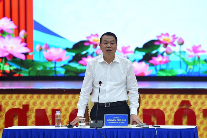  Thứ trưởng Bộ Tài chính Nguyễn Đức Chi tại buổi ﻿họp báo. 