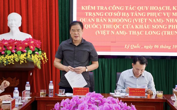 Phó Bí thư Tỉnh ủy, Chủ tịch Ủy ban MTTQ tỉnh Vũ Hồng Quang kết luận buổi làm việc.
