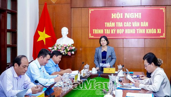Bà Vũ Hồng Như Yến cũng đề nghị các cơ quan liên quan tiếp tục quan tâm, có giải pháp khai thác hiệu quả các nguồn thu, qua đó bảo đảm nguồn lực cho cấp xã thực hiện nhiệm vụ trong thời gian tới.