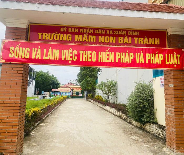 Băng rôn biểu ngữ tuyên truyền tại tỉnh Thanh Hóa - Ảnh: Minh Anh