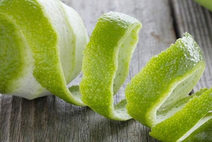 Tinh dầu vỏ bưởi có thể dùng để chăm sóc tóc.