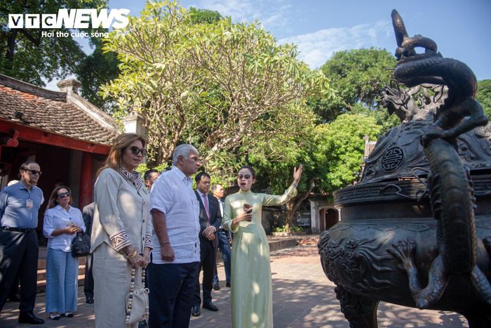Đây là một trong những công trình mang ý nghĩa biểu trưng cho tiến trình phát triển văn hóa của Việt Nam.