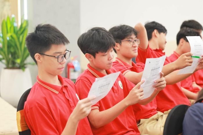 Học tiếng Anh không chỉ để lấy chứng chỉ, mà là để sử dụng trong học tập và đời sống. Ảnh: MĐ
