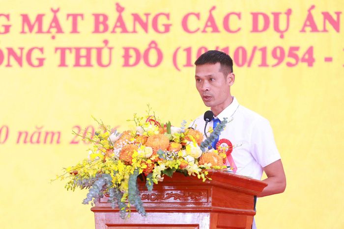 Đại diện nhân dân xã Phù Đổng phát biểu hưởng ứng tại Lễ khởi công