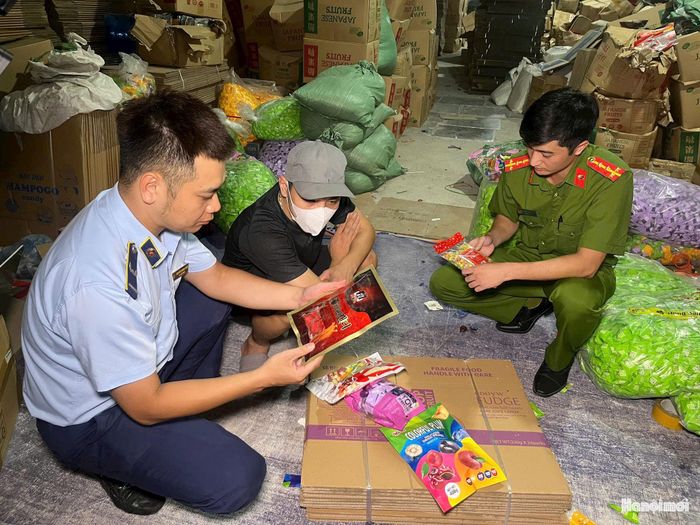Đối tượng khai nhận không trực tiếp đóng gói mà nhập từ nhiều nguồn khác nhau. Ảnh: ĐT