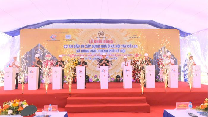 Lễ khởi công Dự án đầu tư xây dựng nhà ở xã hội Tây Cổ Loa tại xã Đông Anh, TP Hà Nội, chào mừng kỷ niệm 150 năm danh xưng Đông Anh. Ảnh: Mai Khôi.
