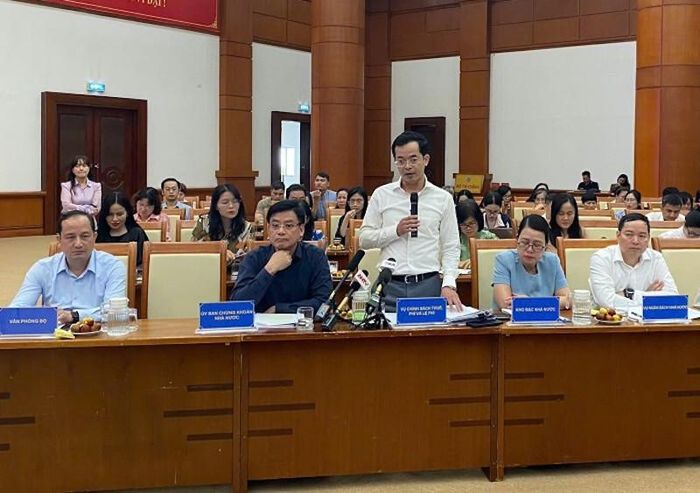 Phó Cục trưởng Cục Quản lý, giám sát chính sách thuế, phí và lệ phí, Bộ Tài chính Trương Bá Tuấn. Ảnh: MĐ