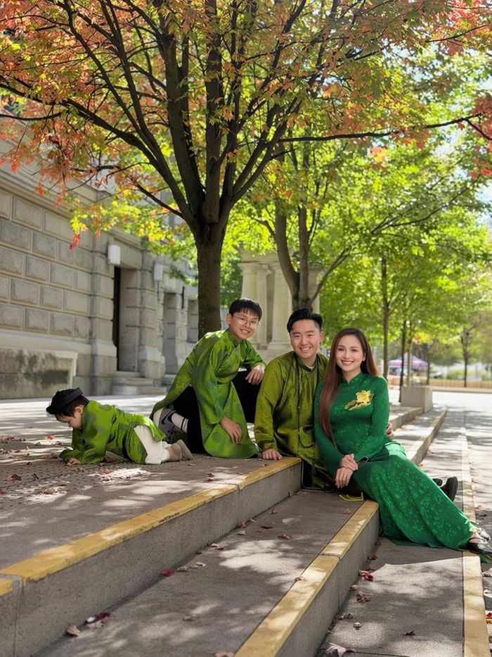 Gia đình nhỏ của Diễm Hương ở Canada. 
