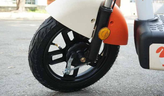 Khả năng chịu tải được đơn vị bán hàng công bố ở mức 120 kg.
