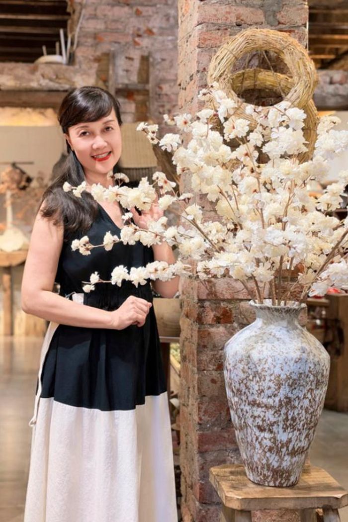 Vân Dung luôn trẻ đẹp và rạng rỡ trong những lần xuất hiện trước công chúng.