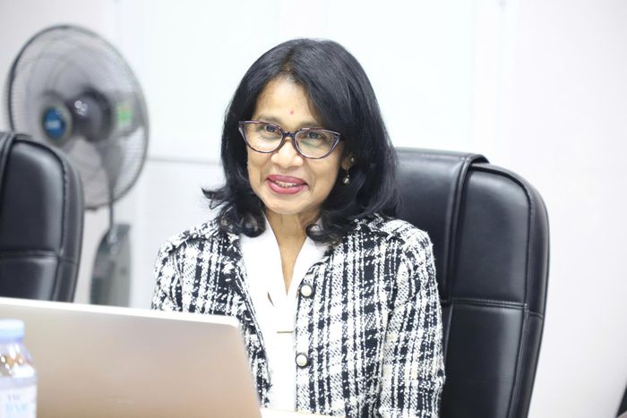 Bà Juliana Moses, Cố vấn về Quản trị và Đánh giá công nhận thành viên, Văn phòng IPPF khu vực phát biểu. Ảnh: Trần Minh
