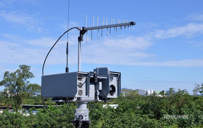 Hệ thống quang học phục vụ phát hiện, nhận dạng và theo dõi mục tiêu UAV. Ảnh: Tuấn Anh