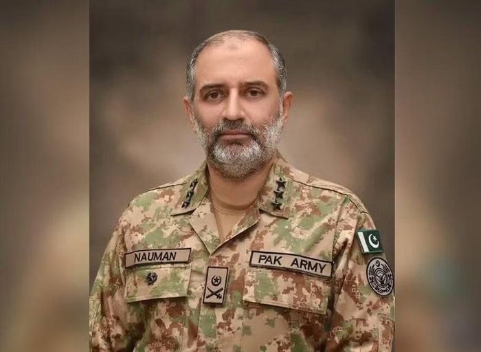 Họ bổ nhiệm Trung tướng Nauman Mahmood - một tướng lĩnh người Pakistan đã nghỉ hưu làm Tổng thư ký đầu tiên của Liên minh Quốc phòng Mecca, với nhiệm kỳ 3 năm.