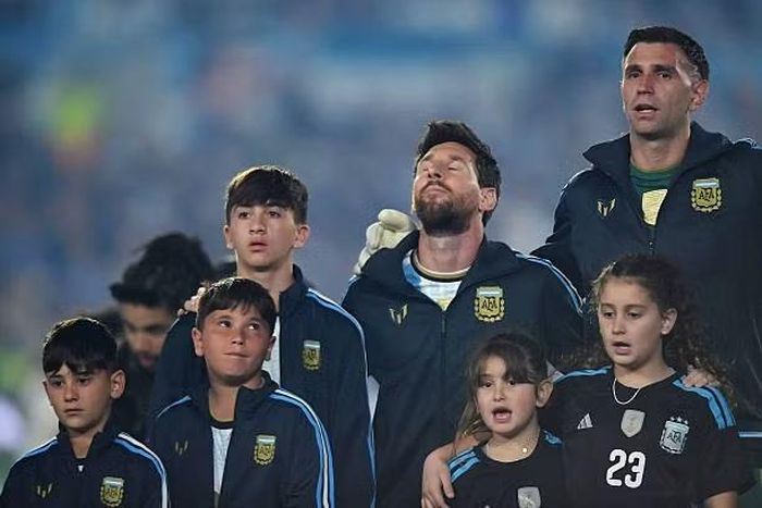 Messi tận hưởng trong lần cuối cùng khoác áo đội tuyển quốc gia (Ảnh: AFA)