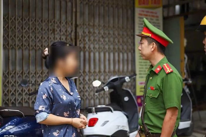 Người dân sau khi được tuyên truyền, phân tích các nguy cơ thì đã chấp hành việc dừng nhận trông giữ xe cho học sinh tại nhà