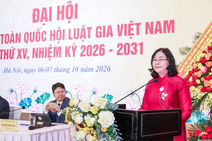 Chủ tịch Ủy ban Trung ương MTTQ Việt Nam Bùi Thị Minh Hoài phát biểu chỉ đạo tại đại hội. Ảnh: Quang Vinh