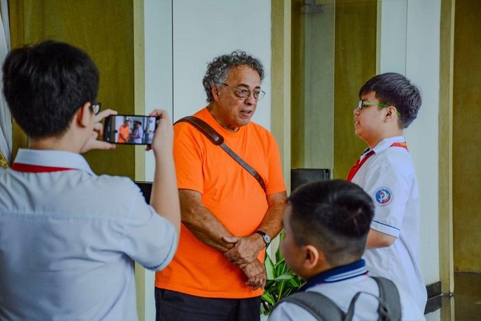 Trong thời gian triển khai cuộc thi, thí sinh được tạo điều kiện tham quan, trải nghiệm tại Dinh Độc Lập để trực tiếp quan sát chụp ảnh, quay phim phục vụ sản phẩm dự thi