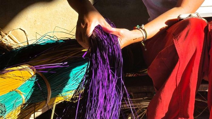 Bó lác màu chuẩn bị lên khung